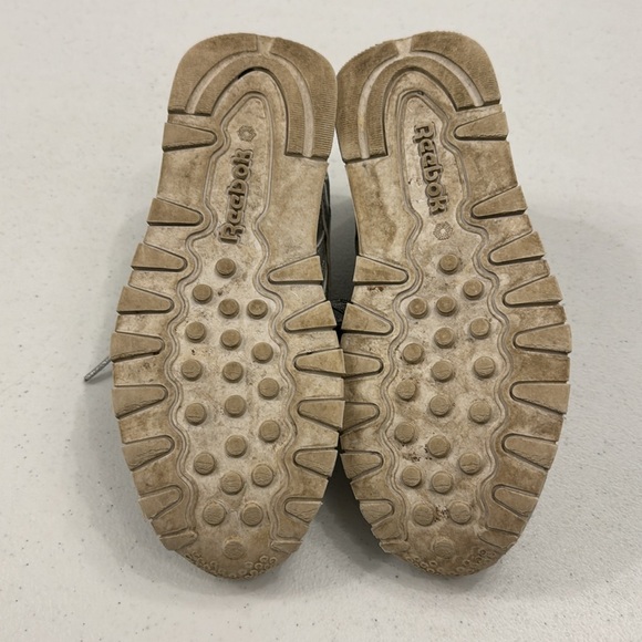 Reebok Kids Classic Metallic Sneakers - Picture 11 of 12